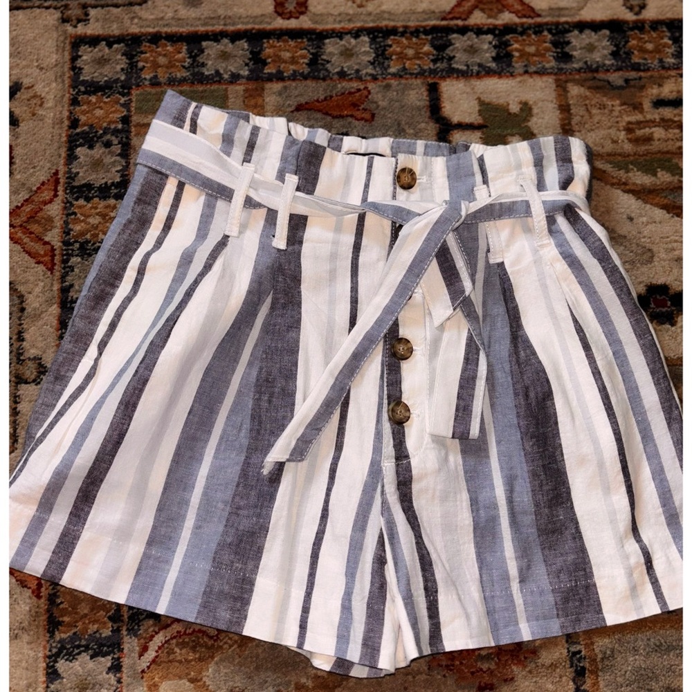 NWT! ABERCROMBIE & FITCH STRIPED LINEN BLEND SHORTS